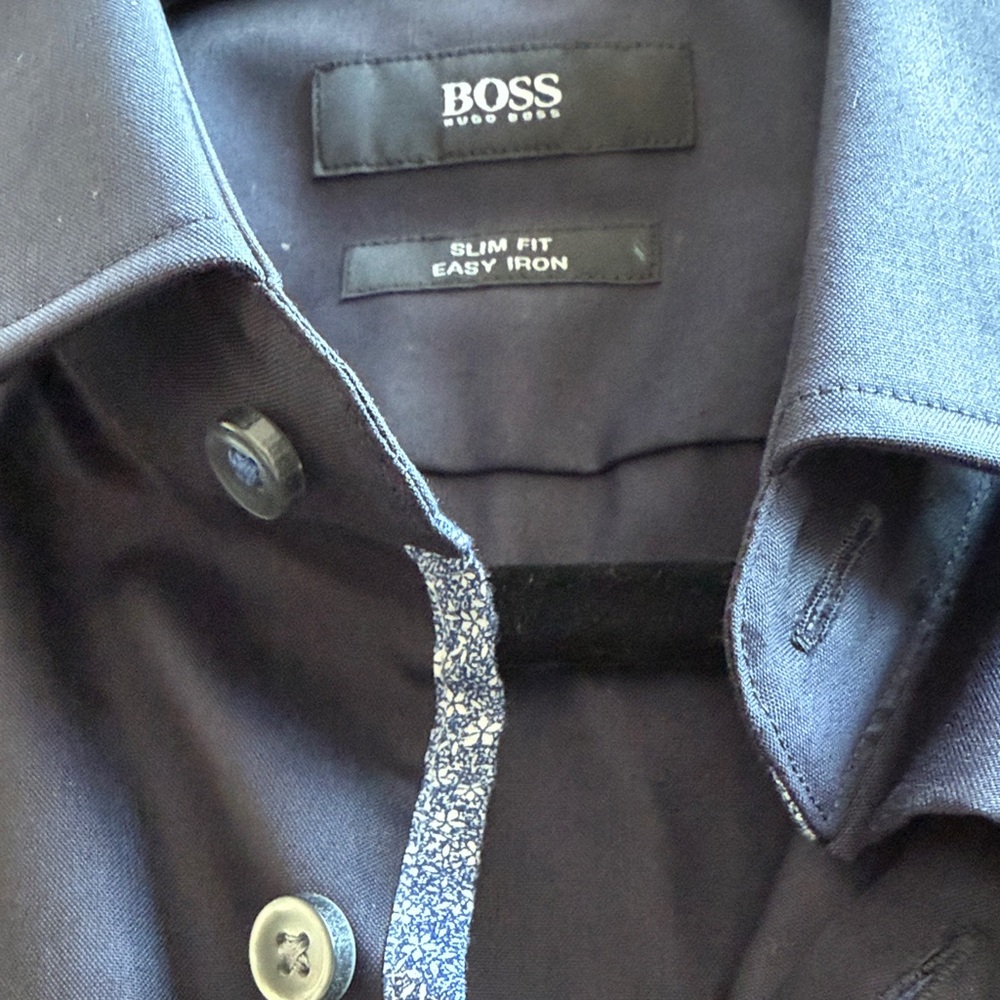 NWOT Hugo Boss Men's Black Dress Shirt Slim Fit, Easy Iton - Picture 4 of 7